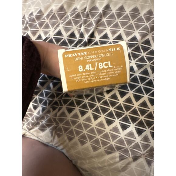 ChromaSilk 8.4L/8CL Light Copper lowlight - Picture 6 of 6